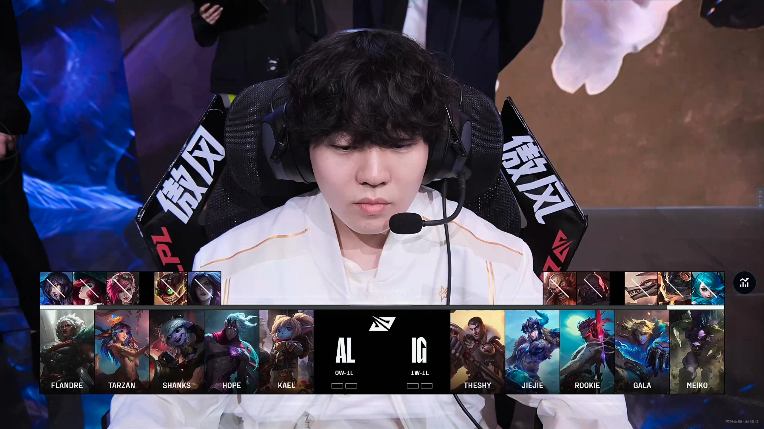 ayx-包含战术调整首场状态出色，澳大利亚队观众沸腾！，Uzi重返赛场全场沸腾不已的词条