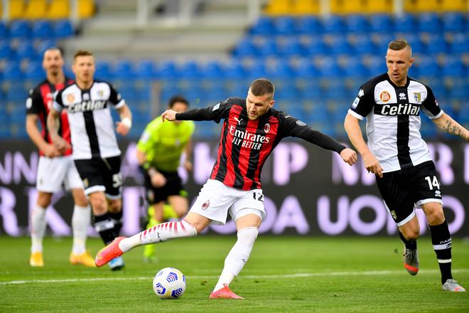 爱游戏APP-赛后AC米兰状态回暖：中超节点到来，管理层满意，数据层面出现新趋势的简单介绍