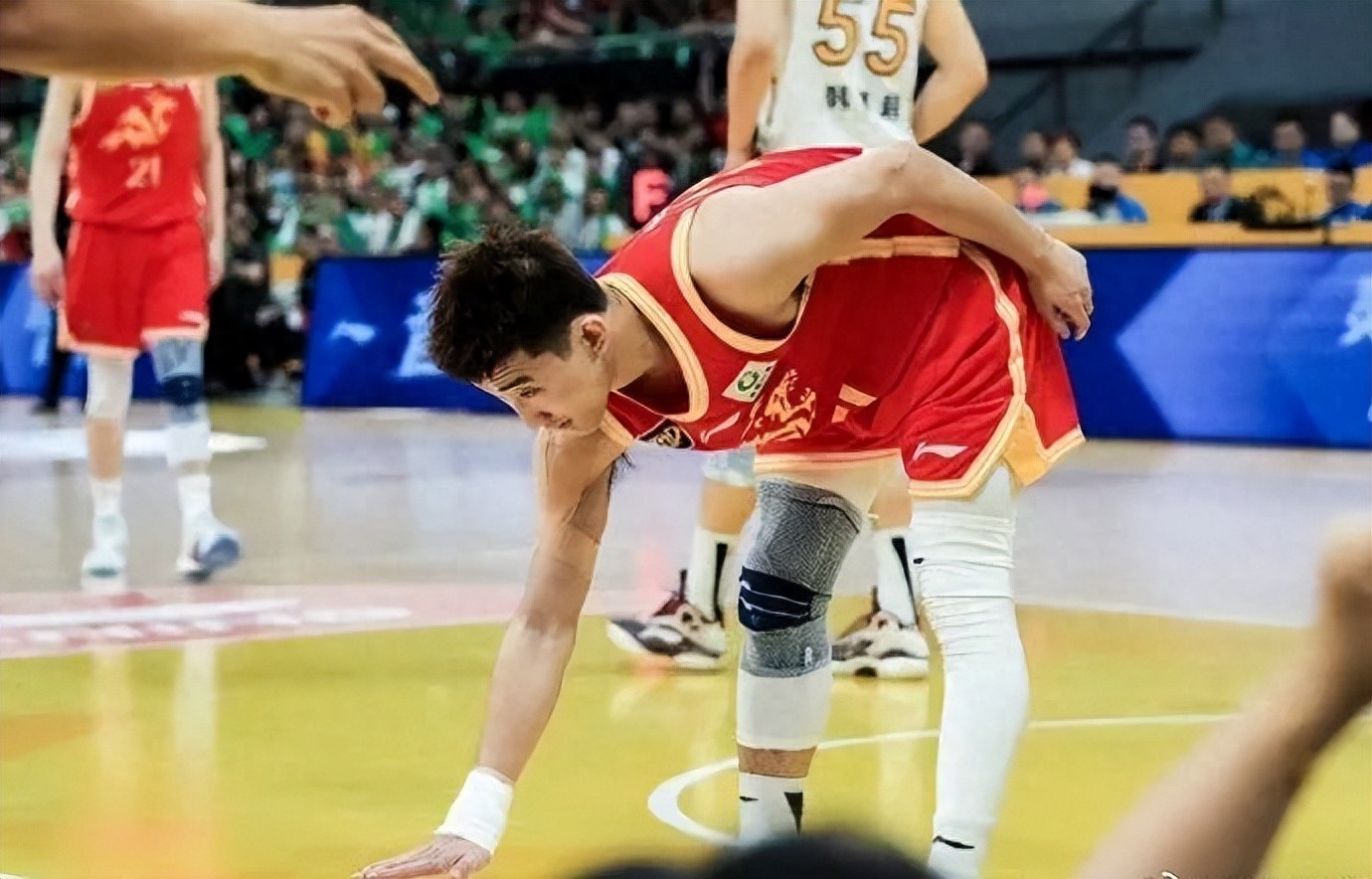 爱游戏官网-亚洲杯倒计时，北京首钢官宣日刷新队史纪录，细节引发关注，压力陡增，训练强度显著提升的简单介绍